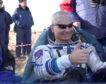 Un astronauta estadounidense regresa a la Tierra con dos rusos en una Soyuz