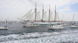 'Elcano' abre la mano para que más personas puedan visitar el barco en Barcelona al agotarse las entradas