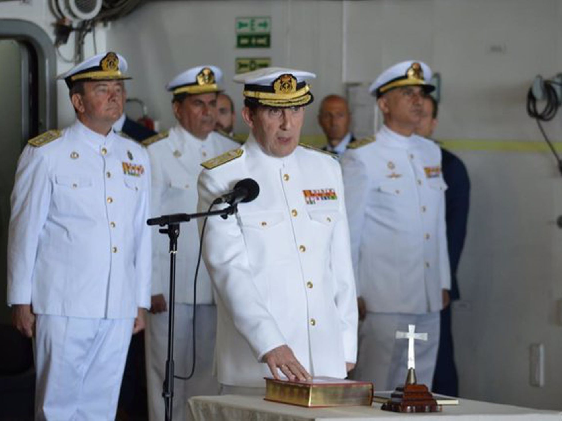 La Armada elimina la palabra «española» de su imagen corporativa y documentos oficiales