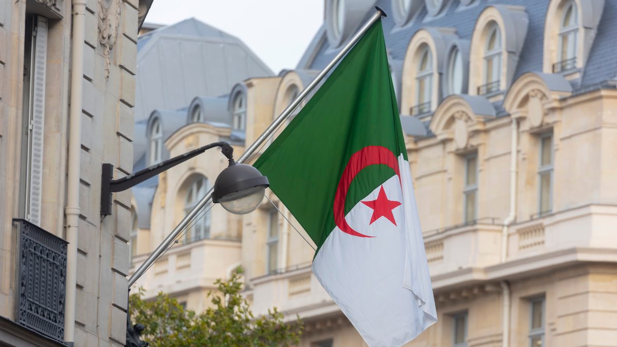 Argelia responde a España que no fue informada de su cambio sobre el Sáhara