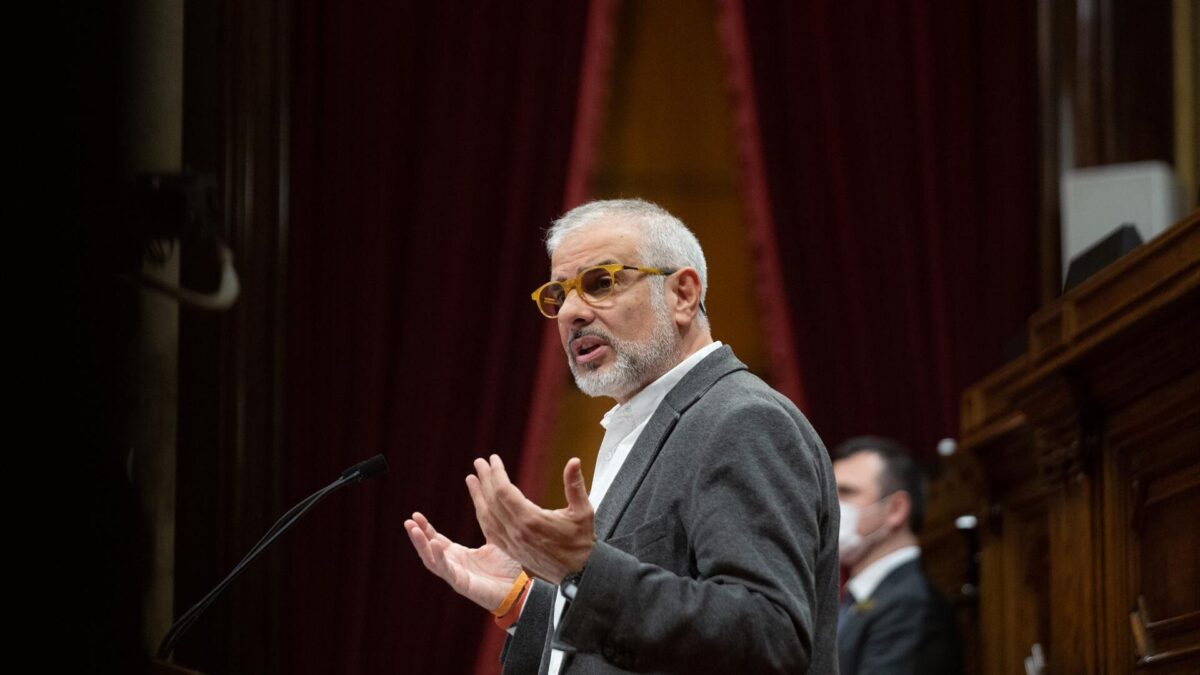 Ciudadanos denuncia al consejero de Educación catalán por presunta prevaricación al «evitar cumplir el 25%»