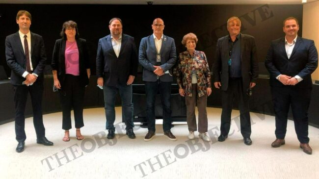 Junqueras y otros líderes de ERC se reunieron con una 'agente rusa' tras recibir los indultos