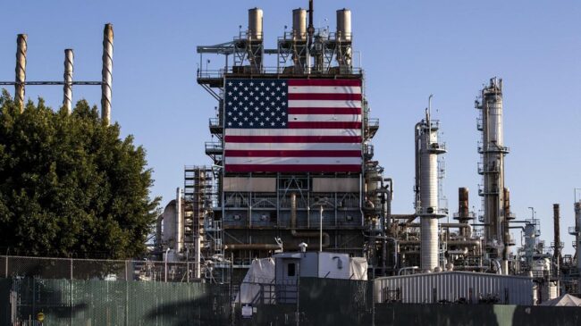 Estados Unidos liberará un millón de barriles de petróleo diarios de sus reservas estratégicas por la escalada de los precios de la energía