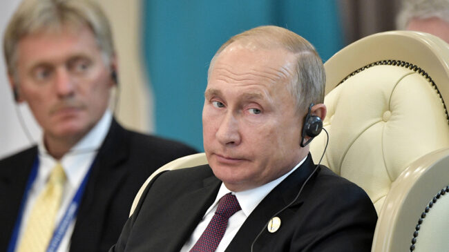 Rusia tacha de "inaceptable" que Biden acuse a Putin de "criminal de guerra"