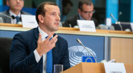 Desde la Comisión Europea temen que Rusia "invada más países" si no se frena a "un dictador sanguinario" como Putin