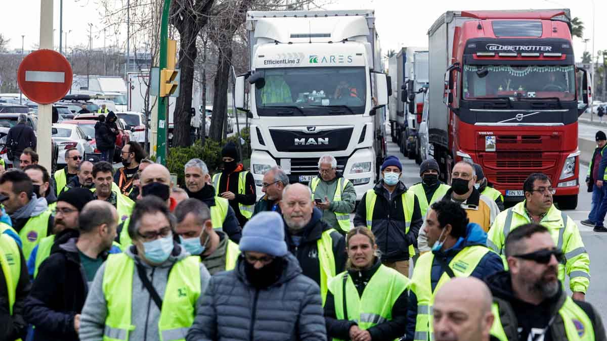 44 detenidos y 377 investigados desde el inicio de la huelga del transporte