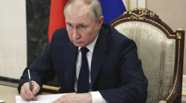 (VÍDEO) Putin califica a los oligarcas de "traidores" y habla de "autolimpieza natural" de la sociedad rusa