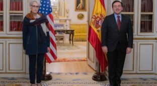 El Gobierno informó 11 días antes a EEUU del giro sobre el Sáhara en una reunión en Madrid