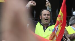 Los transportistas en paro piden "aguantar las presiones" y aseguran mantener un 80% de apoyos