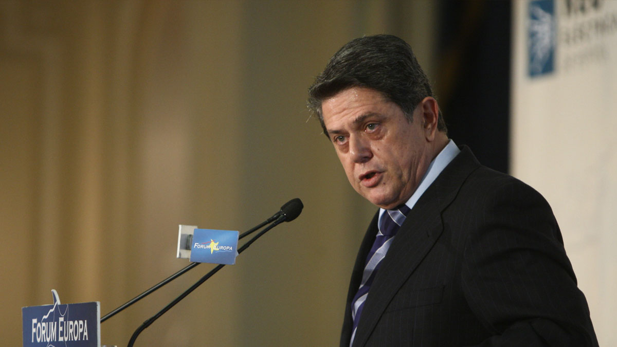 Trillo considera que «la UE no es capaz por ahora de asumir una política de seguridad y exterior común»
