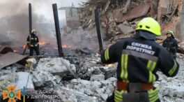(VÍDEO) Ucrania denuncia que Rusia sigue bombardeando las principales ciudades del país