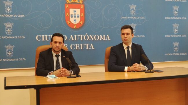 Vox abandona la Junta de Portavoces de Ceuta en protesta por el apoyo del presidente Vivas al cambio de postura sobre el Sáhara