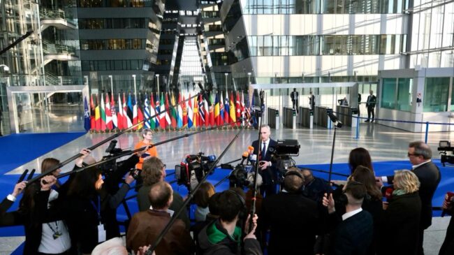 Occidente se reúne en Bruselas para buscar unidad frente a Putin mientras Rusia sigue su incursión militar