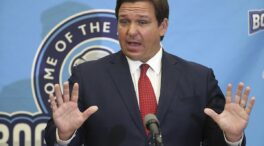 (VÍDEO) El gobernador de Florida estalla contra el "teatro covid" de unos estudiantes: "Esto es ridículo"