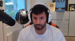 (VÍDEO) El Kun Agüero carga contra la vacuna del coronavirus en un directo con Ibai: "No sirve para un carajo"