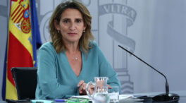 La luz cae por cuarto día consecutivo, pero aún se sitúa en los 246,05 euros/MWh