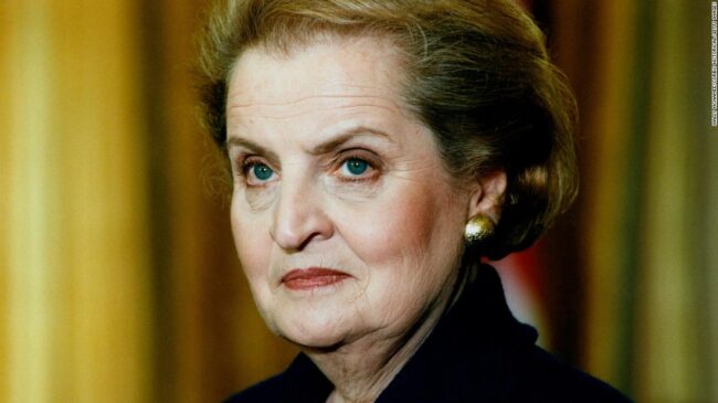 Muere Madeleine Albright, la primera mujer que lideró la diplomacia de EE.UU.