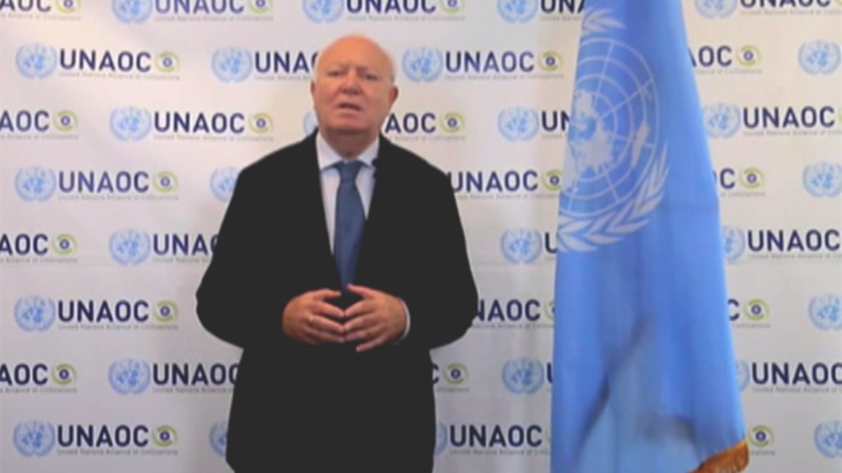 Moratinos: «No hay un choque de civilizaciones en la guerra de Ucrania»
