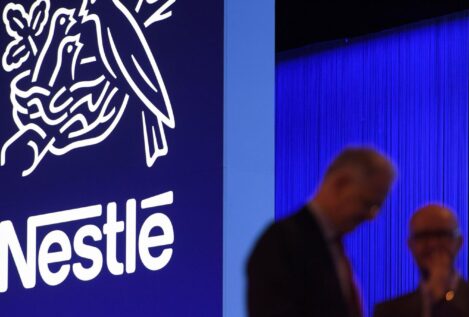 Nestlé admite una seria afectación en sus plantas debido al paro de los transportistas