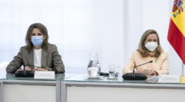 Calviño revisará el cuadro macro en abril pese a que sus previsiones pinchan desde octubre