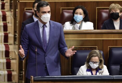 Cada ciudadano español es 1.154 euros más pobre desde que gobierna Pedro Sánchez