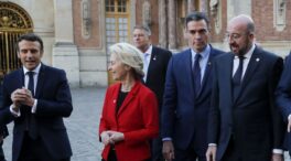 La UE prepara un catálogo de medidas para cerrar el grifo del gas y del petróleo rusos