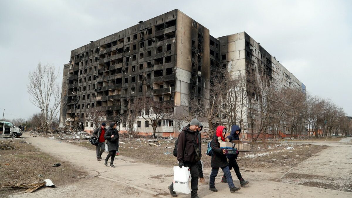 Ucrania rechaza el ultimátum ruso de rendición en Mariúpol: «Es delirante»