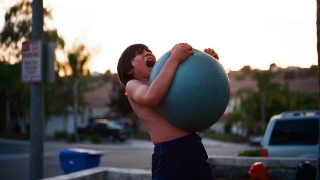 ¿Qué pueden hacer los padres para ayudar a los niños a tolerar la frustración?