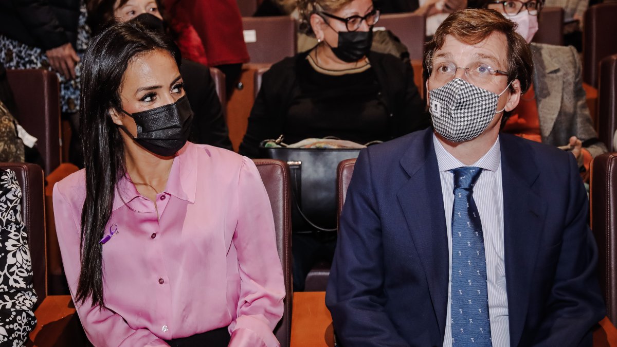 Villacís descarta una moción contra Almeida y pide a todos los partidos declarar en la comisión