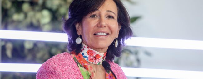 Santander y Bankinter copan el 43% de las sicav que han sobrevivido al golpe de Sánchez