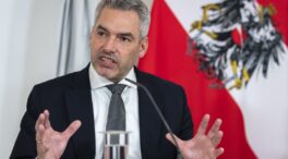 Austria suspende ahora la vacunación obligatoria: "No hay ninguna razón para ello"