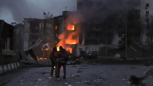 (VÍDEO) Los bombardeos sacuden Kiev durante la peor ofensiva rusa en la capital ucraniana desde el inicio de la guerra