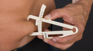 El postre que debes incorporar a tu dieta si quieres adelgazar la grasa del vientre