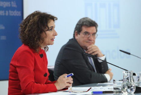 Miles de jubilados dejan España para cobrar su pensión en países con menos impuestos