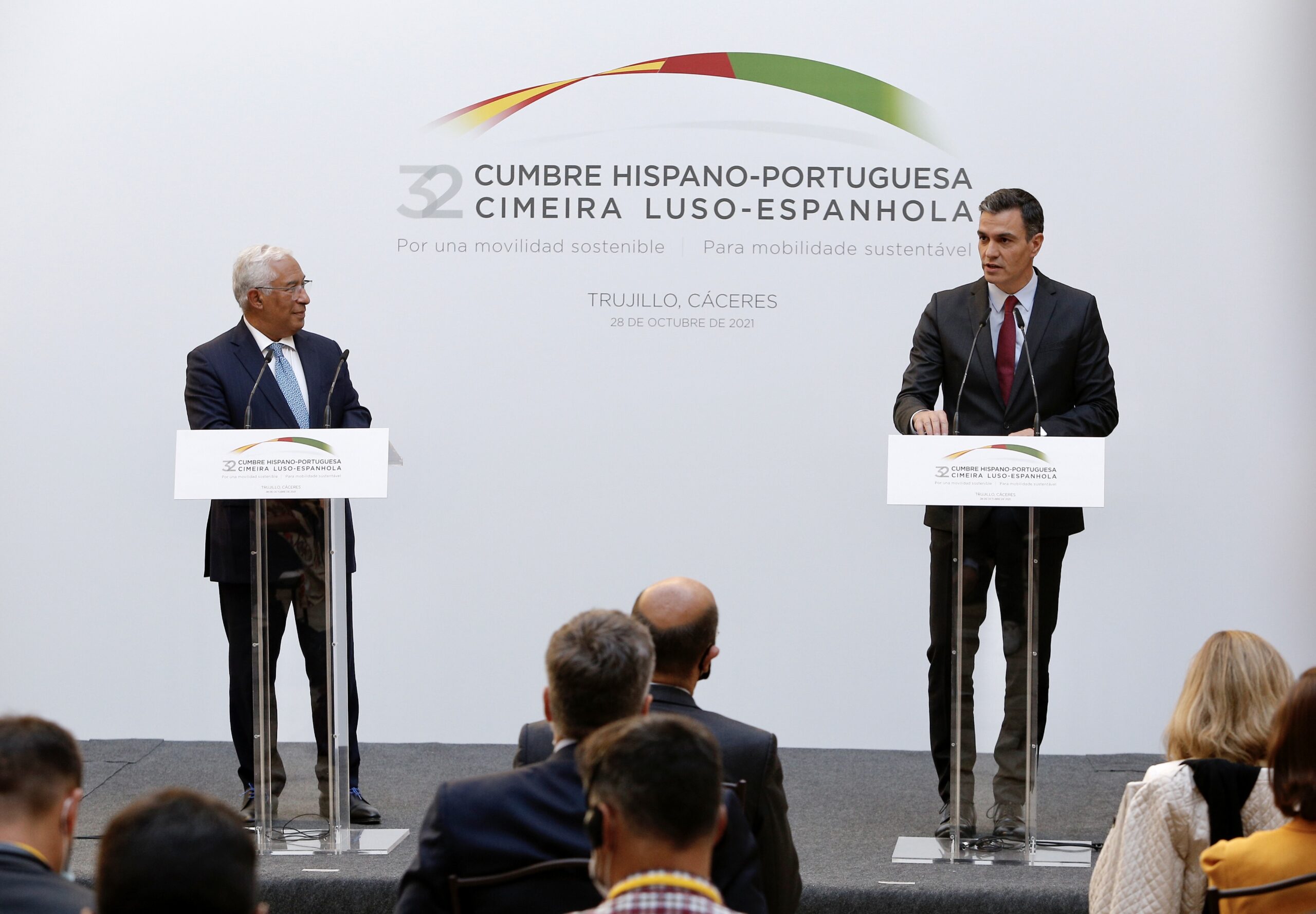 España y Portugal piden a Bruselas limitar el gas a 30 euros