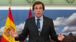 Almeida carga contra el Gobierno por no armar a Ucrania: «La vergüenza de Europa»