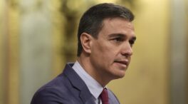 Sánchez traslada su solidaridad con los ucranianos tras un mes de guerra