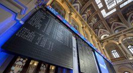 La bolsa española pierde un 1,04% arrastrada por la caída de los bancos