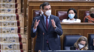 Sánchez pide al PP «respeto para el Gobierno» tras acusarle de usar la guerra