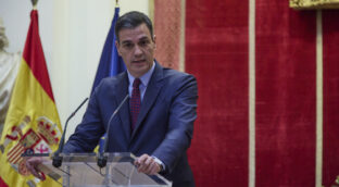 Sánchez anuncia que el viernes llegará un avión desde Ucrania con niños con cáncer