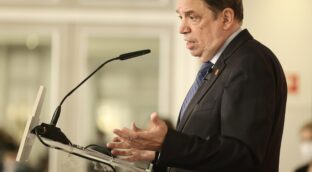 Planas pide que se garantice el abastecimiento alimentario