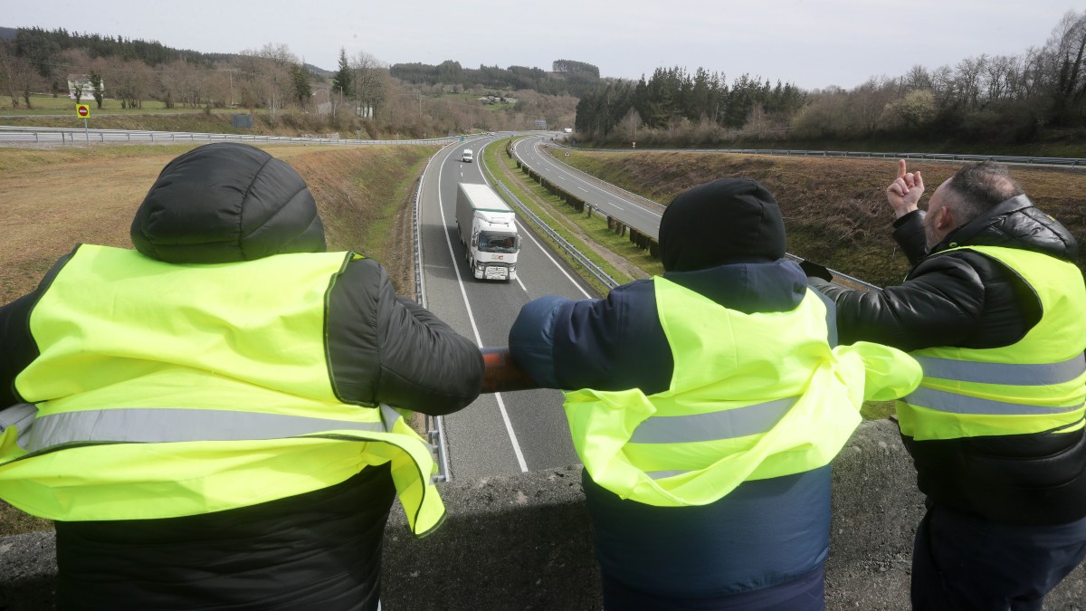 Interior despliega por segundo día consecutivo 20.000 agentes para asegurar el abastecimiento