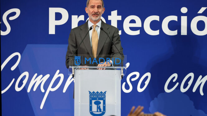 Los Reyes felicitan por emisora al Samur en su 30º aniversario