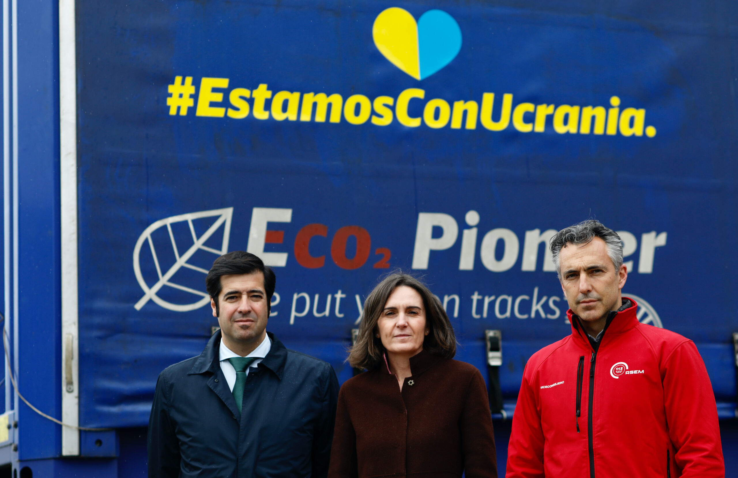 Cerca de 400 toneladas de ayuda humanitaria llegan a Ucrania desde Madrid