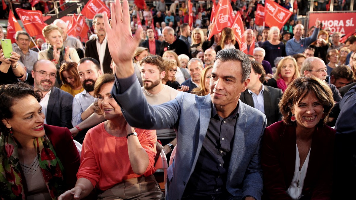 PP y Podemos critican la «aberración» del PSOE para colar en una enmienda el ascenso de Delgado