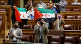 Podemos 'monta el show' contra el cambio en el Sáhara pero no sale del Gobierno ni pide la comparecencia de Sánchez