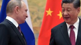 Medios de EE.UU. aseguran que Rusia habría pedido apoyo militar y económico a China, mientras que Pekín y Moscú lo niegan