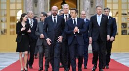 Los líderes de la UE cierran la puerta a una adhesión 'exprés' de Ucrania