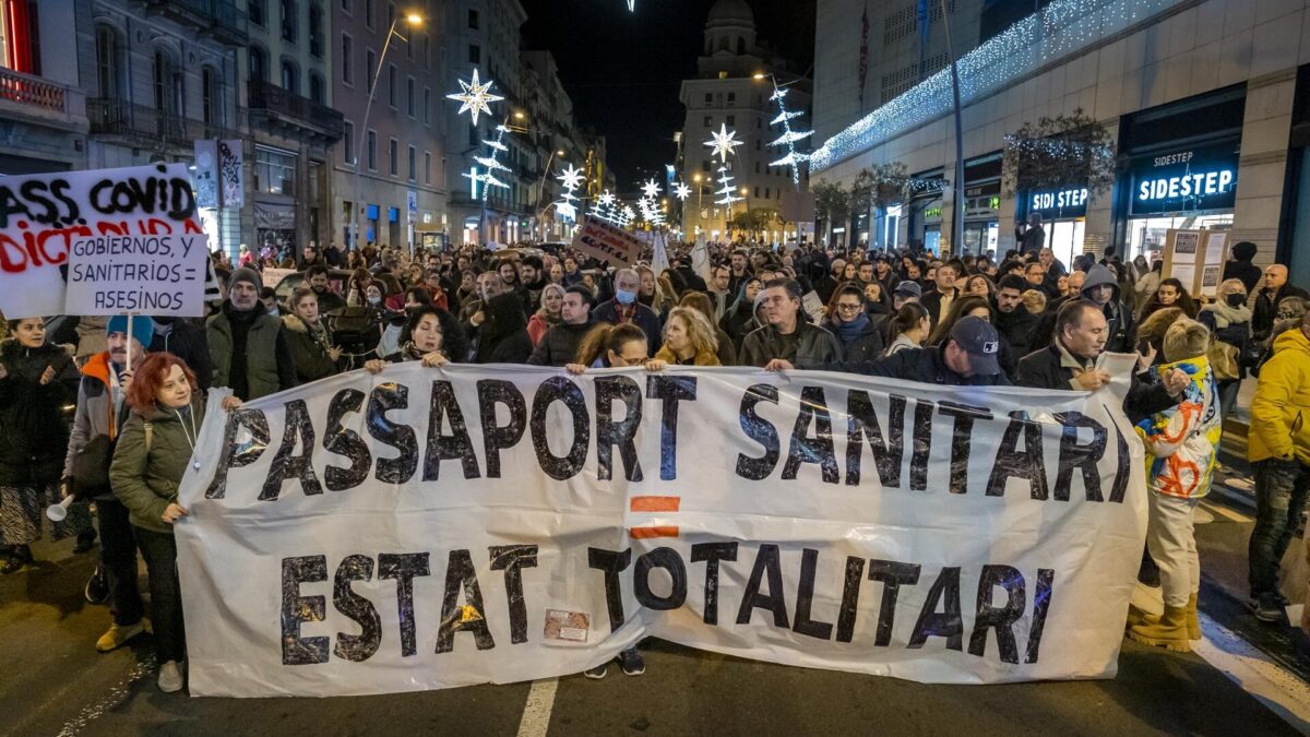 Los 27 apoyan extender hasta verano de 2023 el certificado covid de la Unión Europea