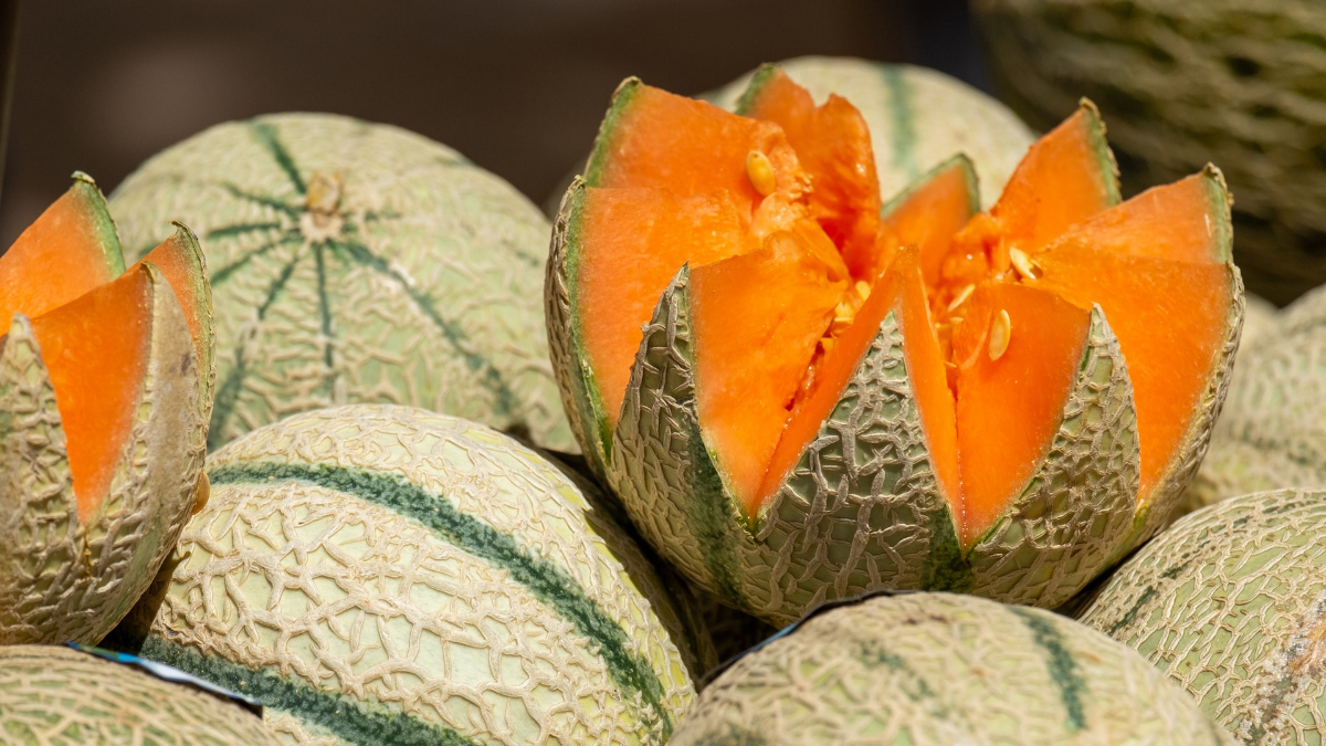 Comprar fruta ya cortada no siempre es buena idea: los riesgos de listeria o salmonella